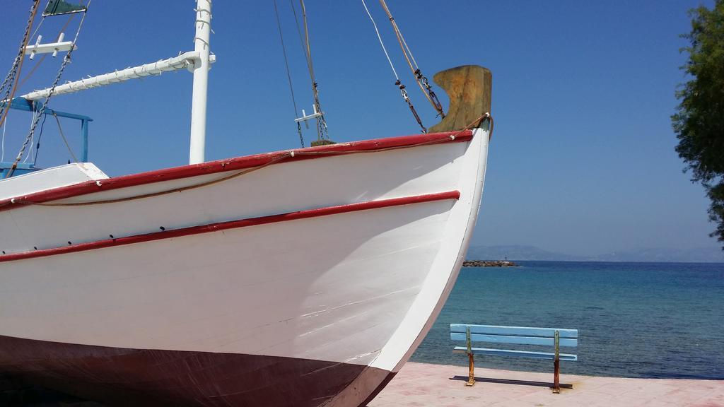 Rachel Hotel Agia Marina  Exterior photo