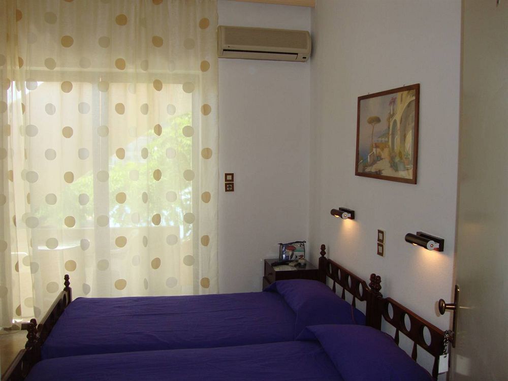 Rachel Hotel Agia Marina  Exterior photo